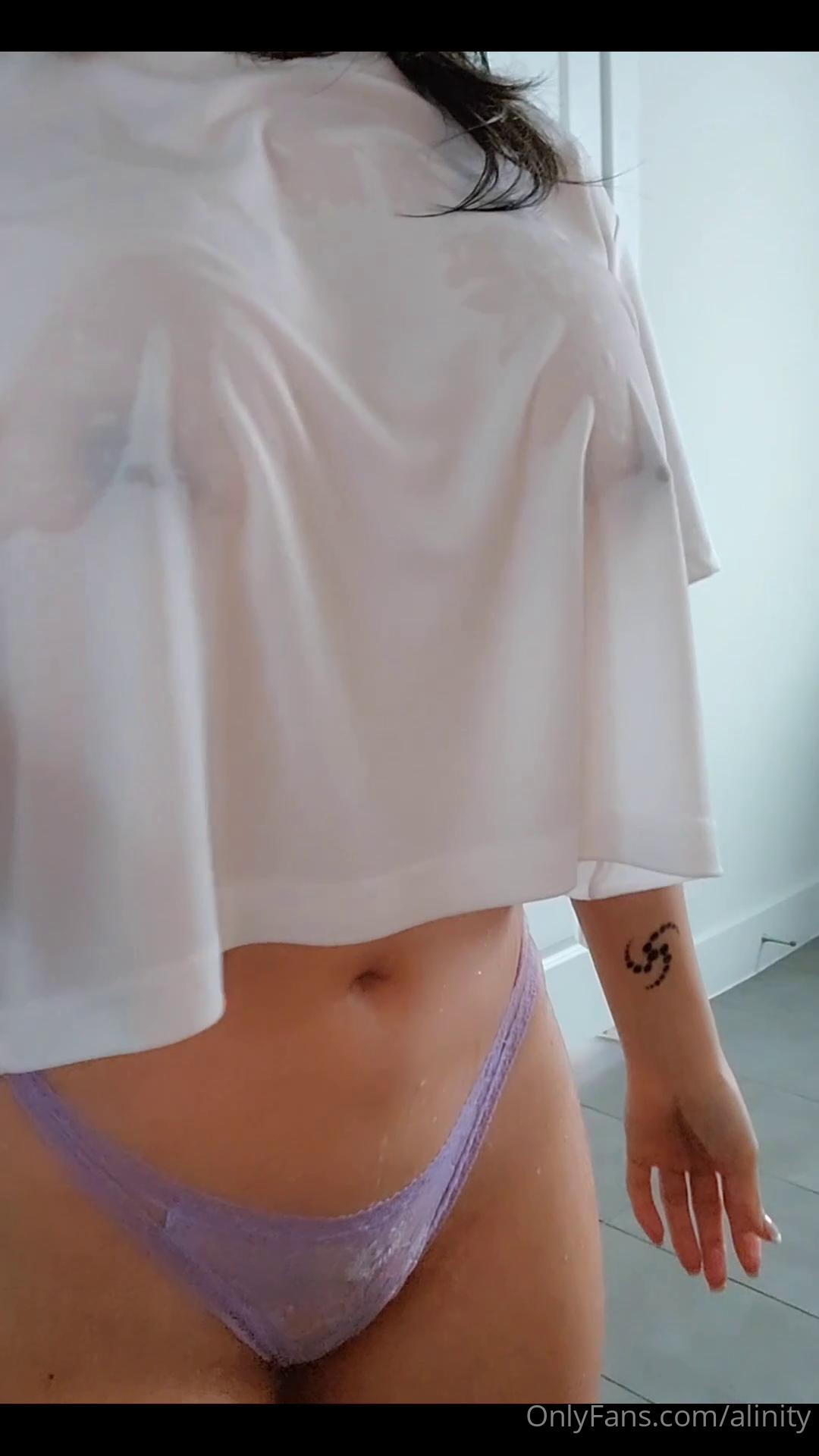 alinity_nude_nipple_wet_t-shirt_onlyfans_video_leaked-amlbwo alinity nude nipple wet t shirt onlyfans video leaked amlbwo