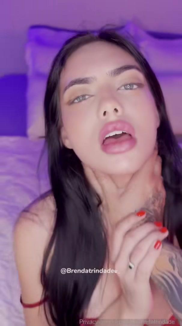brenda trindade nude nightgown strip onlyfans video leaked bymlhy