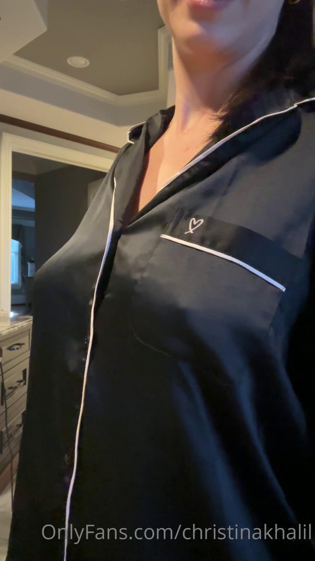 christina khalil getting ready for bed onlyfans video leaked omnuhr