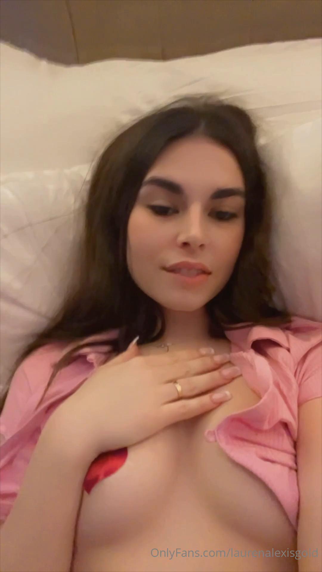 lauren_alexis_pink_thong_outfit_strip_onlyfans_video_leaked-juzfzz lauren alexis pink thong outfit strip onlyfans video leaked juzfzz