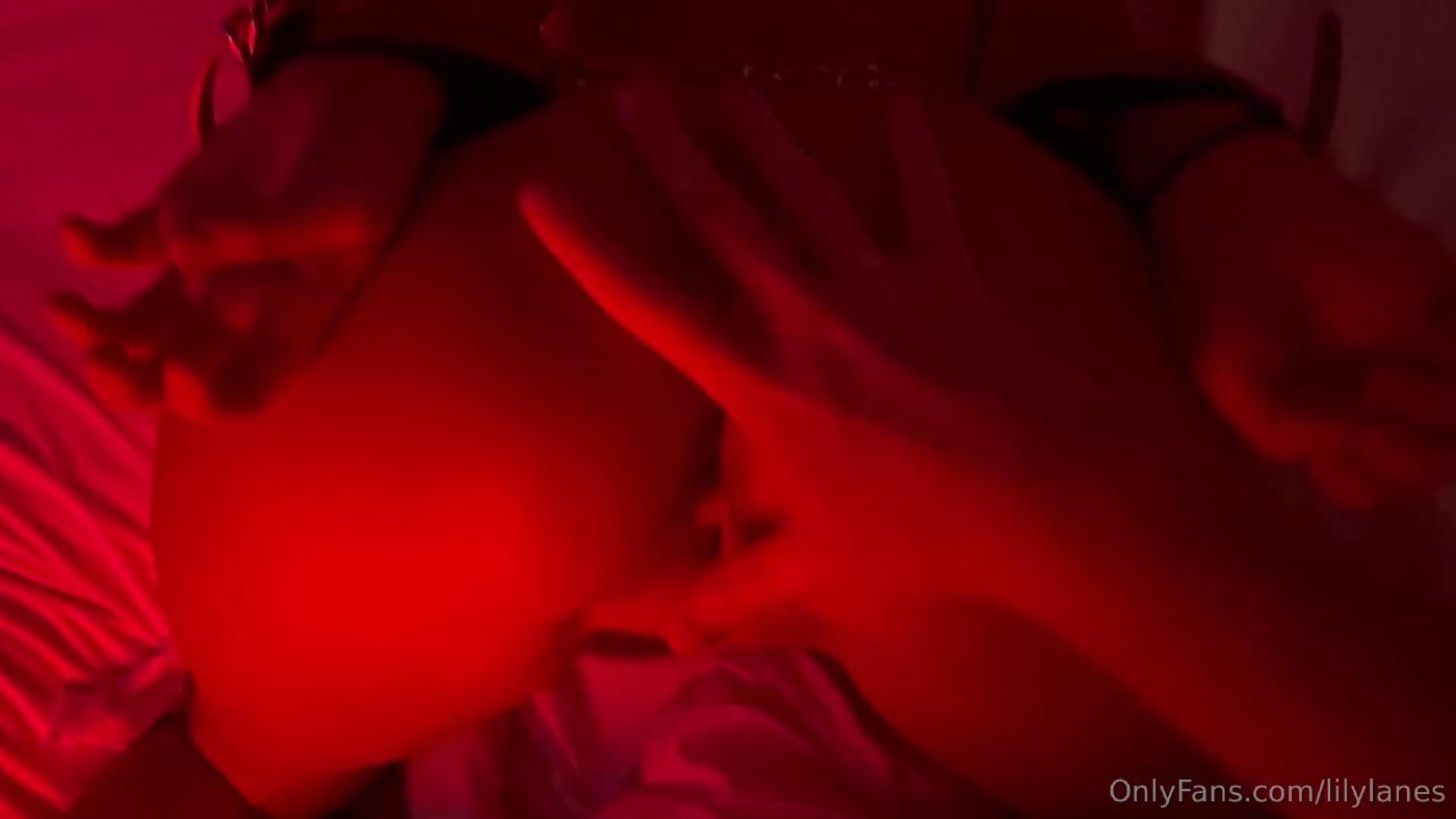 lily_lanes_nude_bdsm_butt_plug_sex_onlyfans_video_leaked-xlnole lily lanes nude bdsm butt plug sex onlyfans video leaked