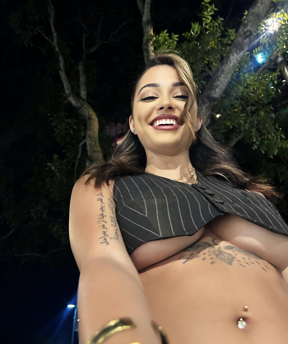 malu trevejo sexy underboob outfit onlyfans set leaked gbyvpd