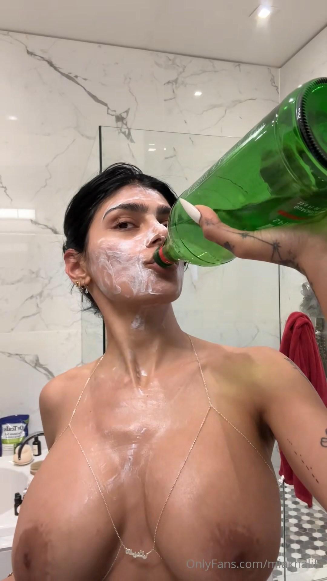 mia_khalifa_nude_shower_prep_part_2_onlyfans_video_leaked-czlmne mia khalifa nude shower prep part 2 onlyfans video leaked czlmne