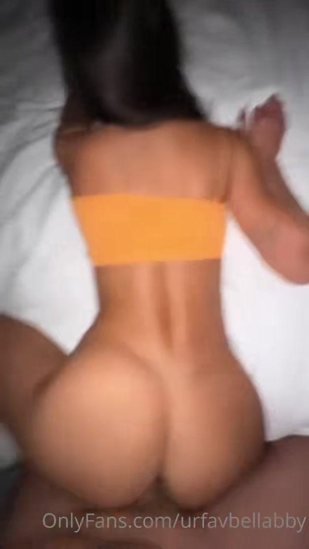 urfavbellabby_butt_plug_doggy_sex_onlyfans_video_leaked-gggant urfavbellabby butt plug doggy sex onlyfans video leaked gggant