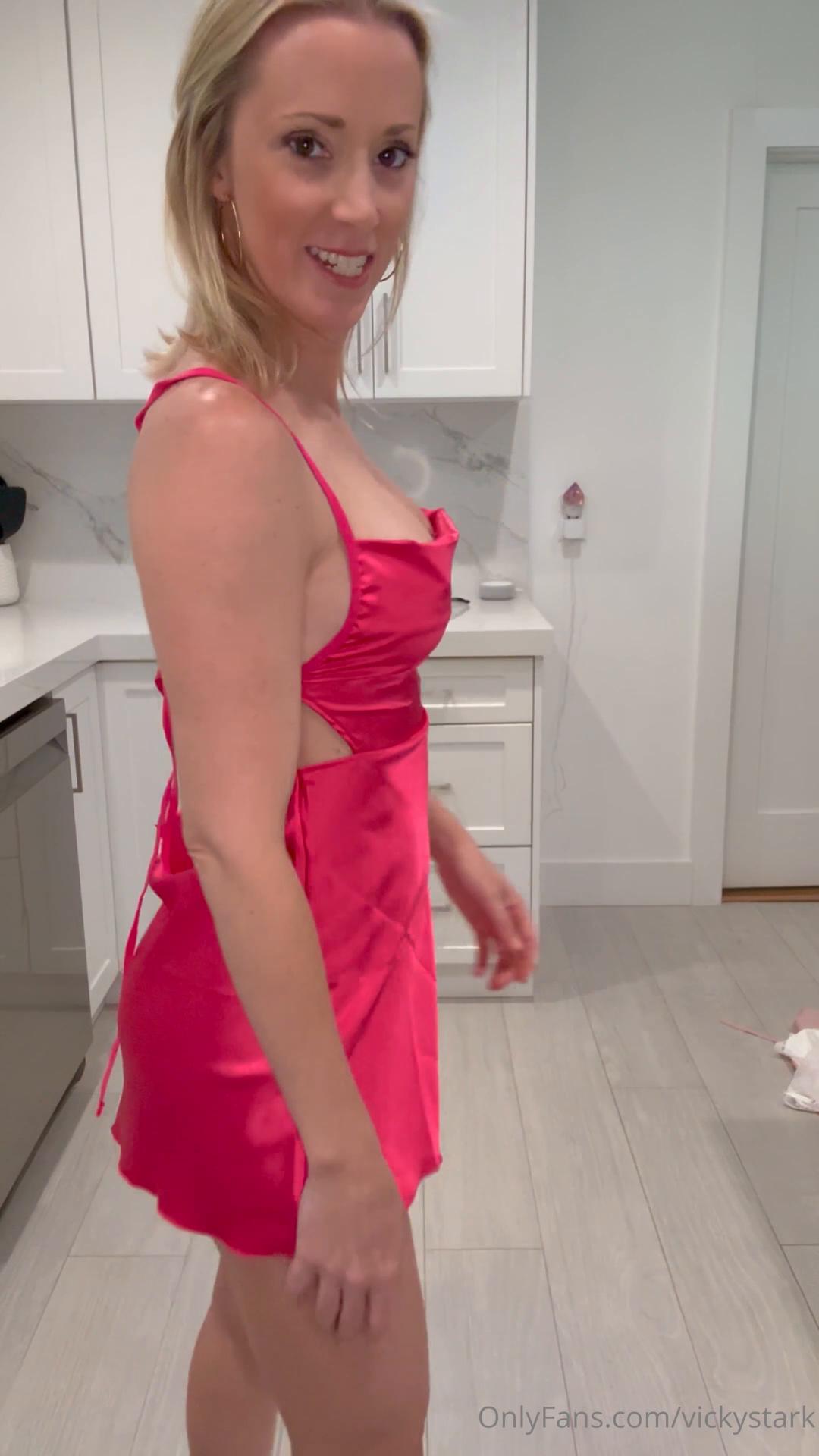 vicky_stark_nude_silk_nightwear_onlyfans_video_leaked-txqynh vicky stark nude silk nightwear onlyfans video leaked