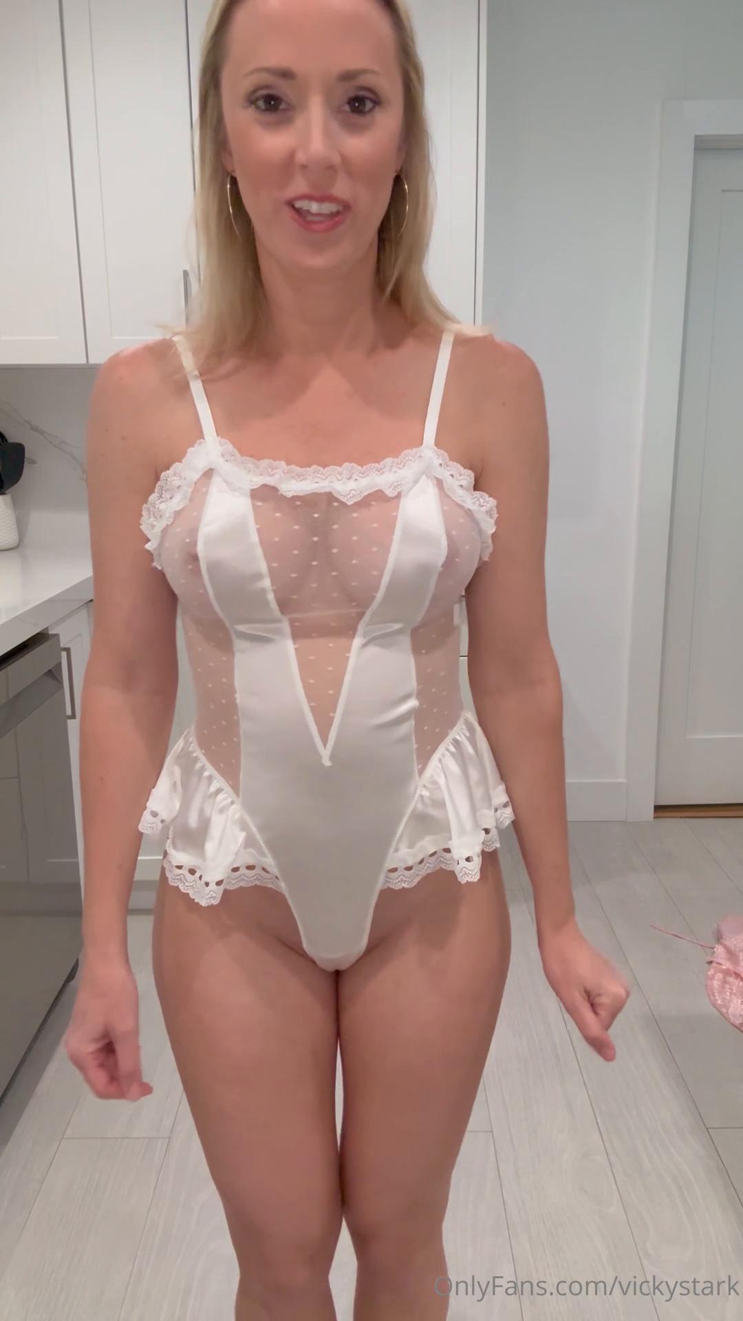 vicky_stark_nude_silk_nightwear_onlyfans_video_leaked-vqrxeh vicky stark nude silk nightwear onlyfans video leaked