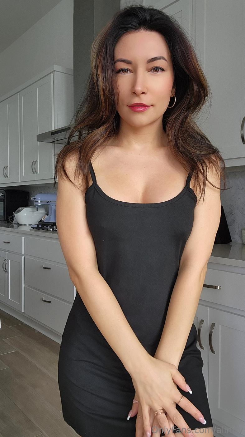 alinity_bend_over_pussy_lingerie_onlyfans_set_leaked-ibahun alinity bend over pussy lingerie onlyfans set leaked ibahun