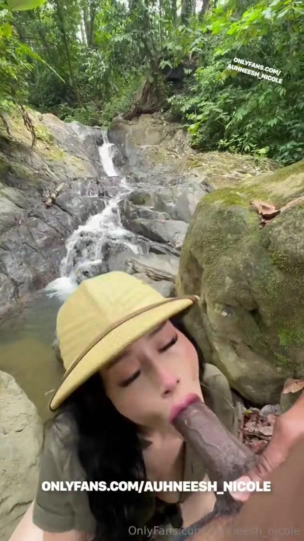 auhneesh_nicole_outdoor_blowjob_onlyfans_video_leaked-xrlmrl auhneesh nicole outdoor blowjob onlyfans video leaked