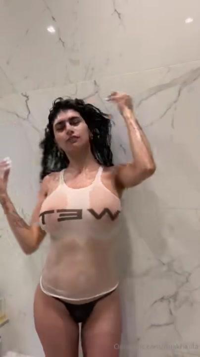 mia khalifa nude wet tank top onlyfans video leaked jjnnyj