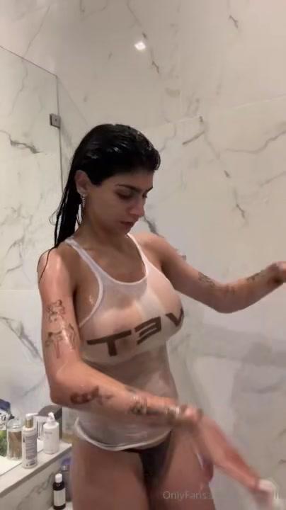 mia khalifa nude wet tank top onlyfans video leaked towzjy