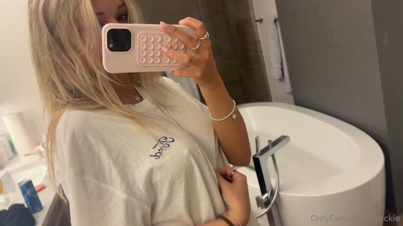 breckie hill nipple pokies bounce onlyfans video leaked lzvimg