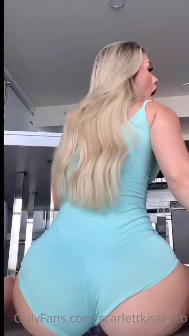 scarlettkissesxo_dildo_masturbation_onlyfans_video_leaked-ugfnjo scarlettkissesxo dildo masturbation onlyfans video leaked ugfnjo