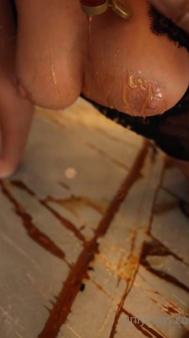 stefanie gurzanski nude honey wet tits onlyfans video leaked bzaogc