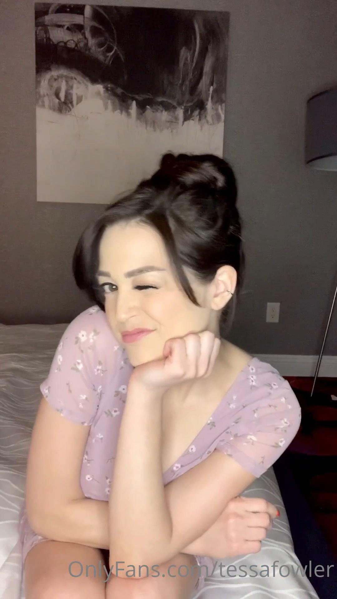 tessa_fowler_nude_dress_striptease_onlyfans_video_leaked-gfgeon tessa fowler nude dress striptease onlyfans video leaked gfgeon