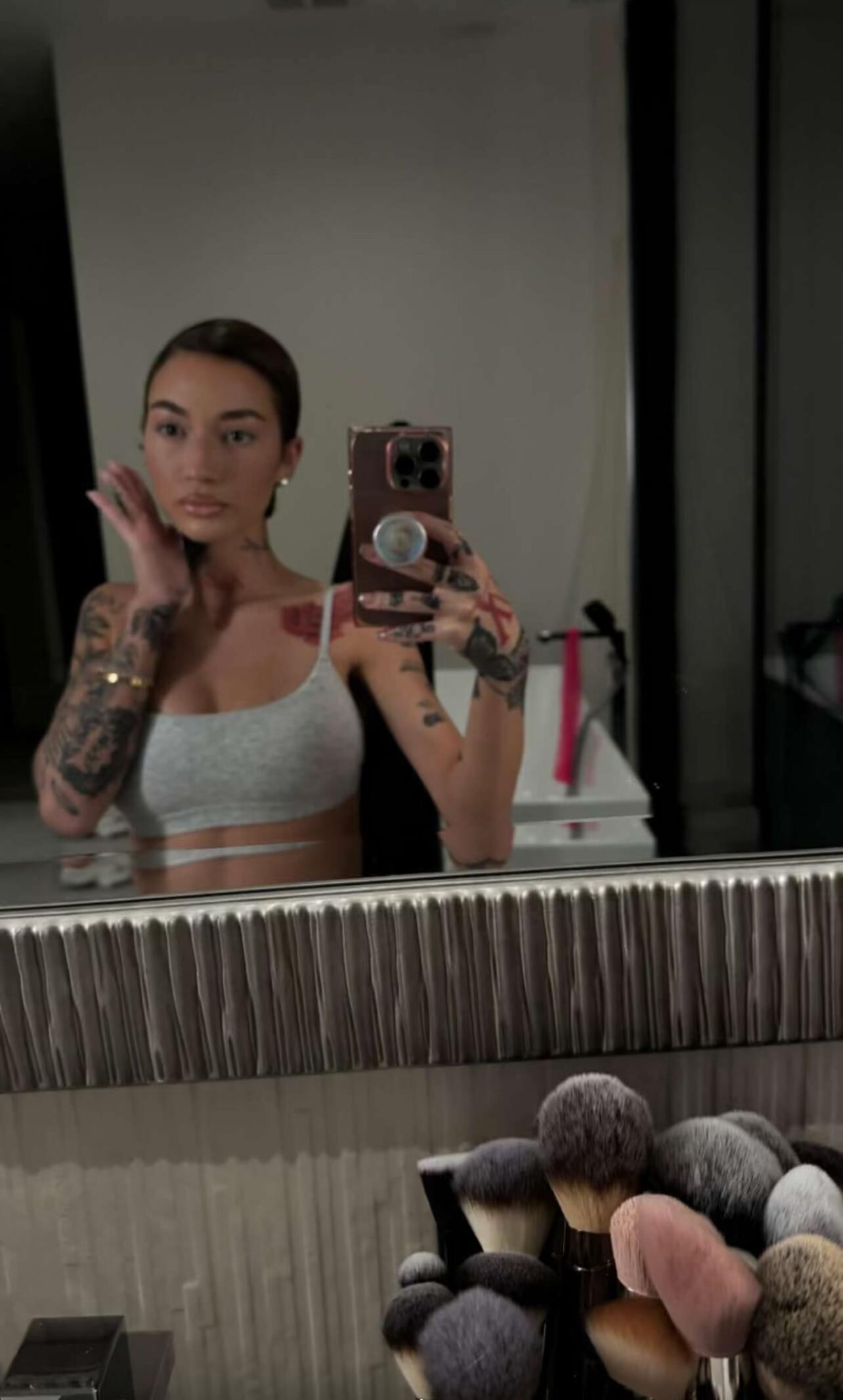 bhad bhabie nipple pokies selfie onlyfans set leaked dpcnjv