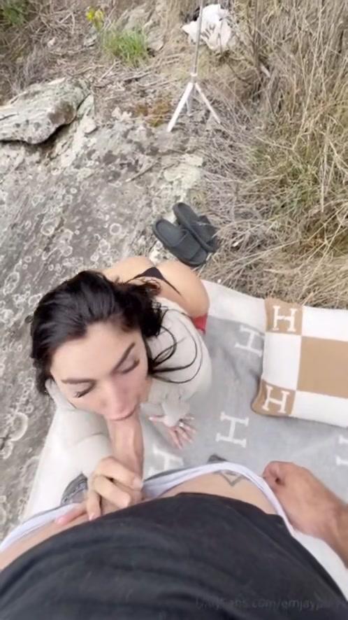 emily_rinaudo_outdoor_pov_blowjob_onlyfans_video_leaked-vzeion emily rinaudo outdoor pov blowjob onlyfans video leaked vzeion