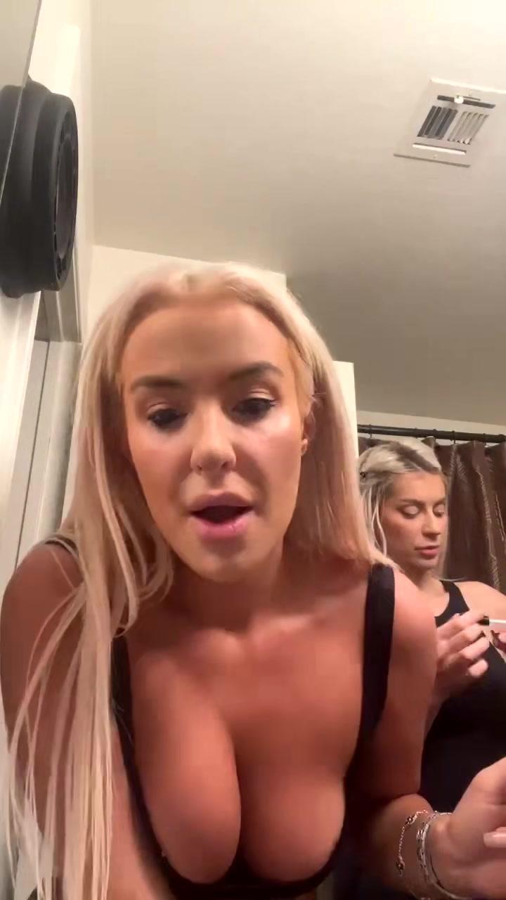 tana mongeau tits flash livestream onlyfans video leaked yyfqjs