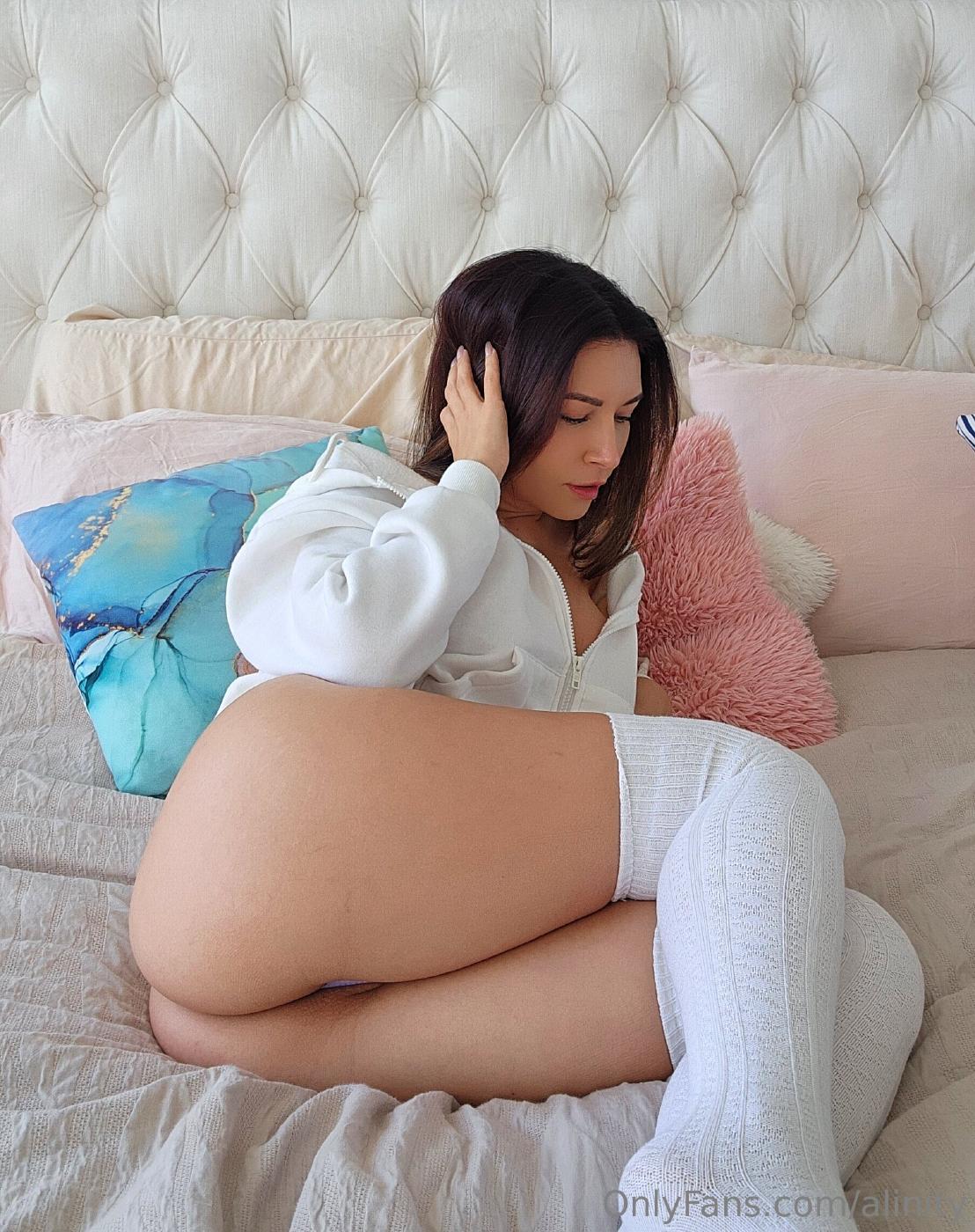 alinity_nude_cozy_sweater_ppv_onlyfans_set_leaked-rwgcuv alinity nude cozy sweater ppv onlyfans set leaked rwgcuv