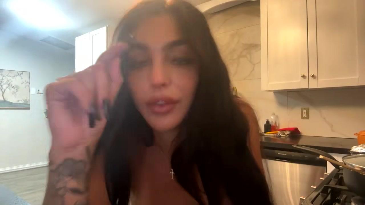 emily rinaudo nude kitchen onlyfans livestream leaked lchhvi
