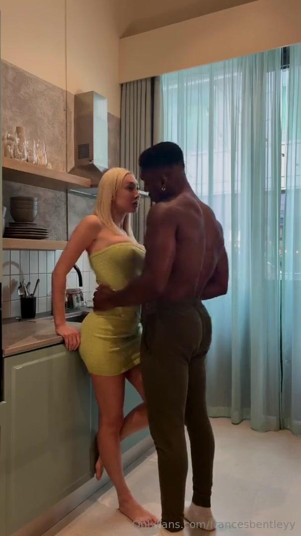 frances bentley nude kitchen cunnilingus onlyfans video leaked qkfqht