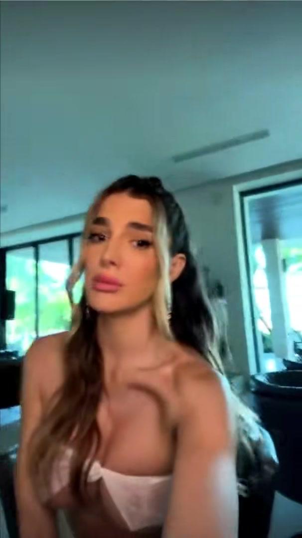 lyna perez nude dress cut nipple slip onlyfans video leaked uacctp