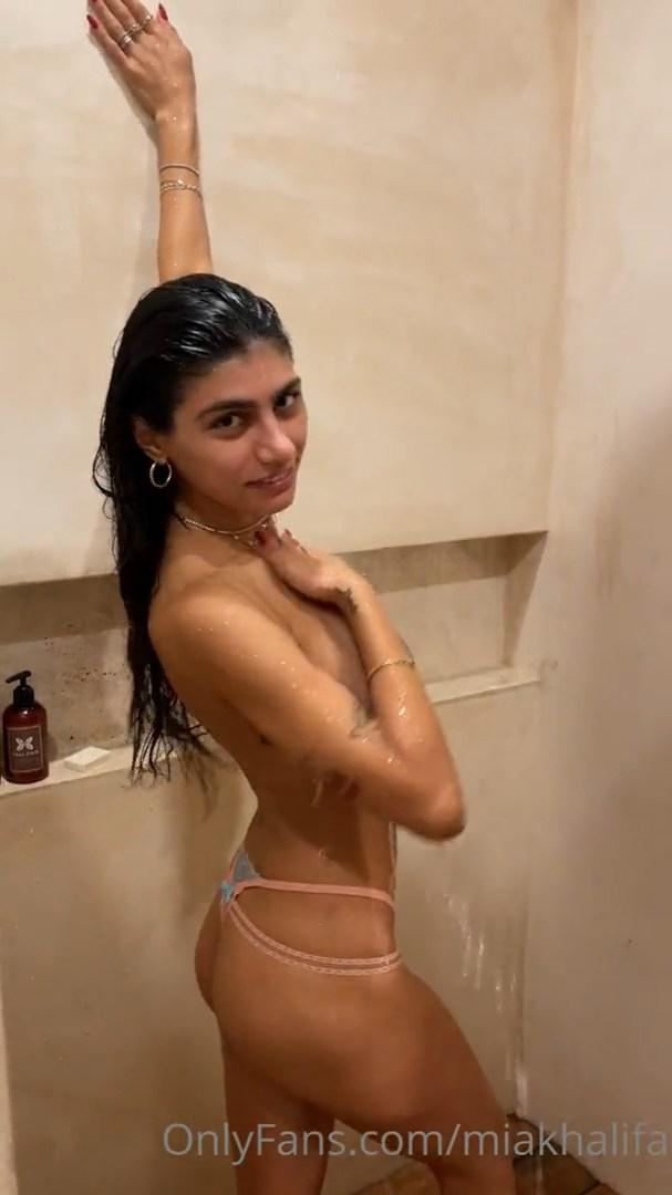 mia khalifa nude shower pasties tease onlyfans video leaked cgeygq