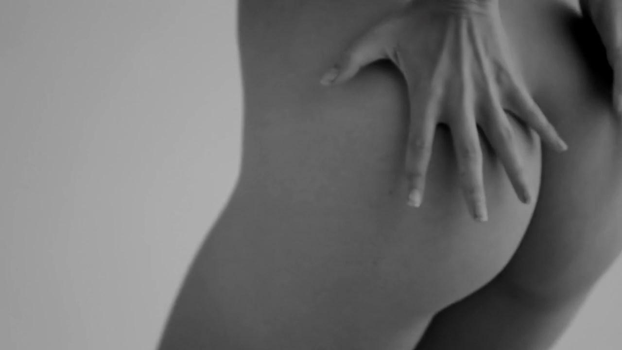 emily ratajkowski treats nude photoshoot video leaked tgouso influencersgonewild