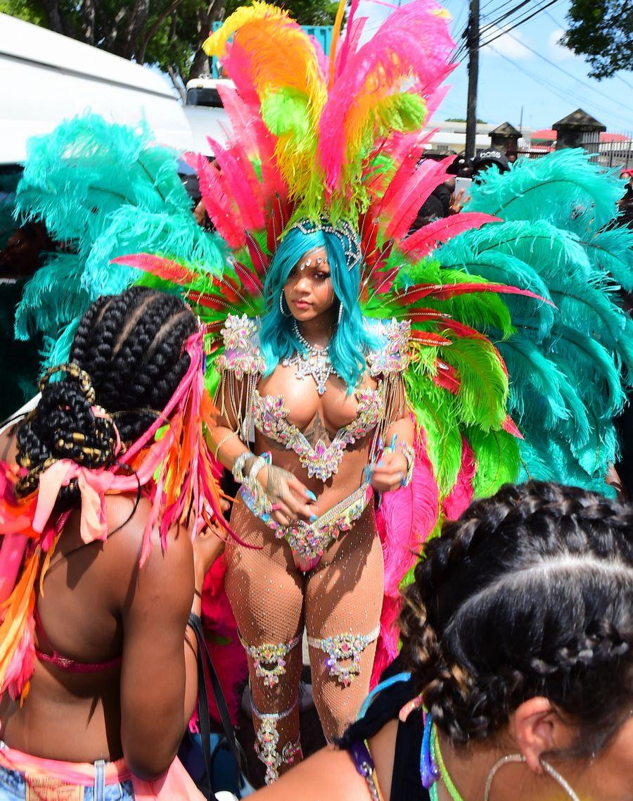 rihanna barbados festival pussy slip leaked gvjyud influencersgonewild