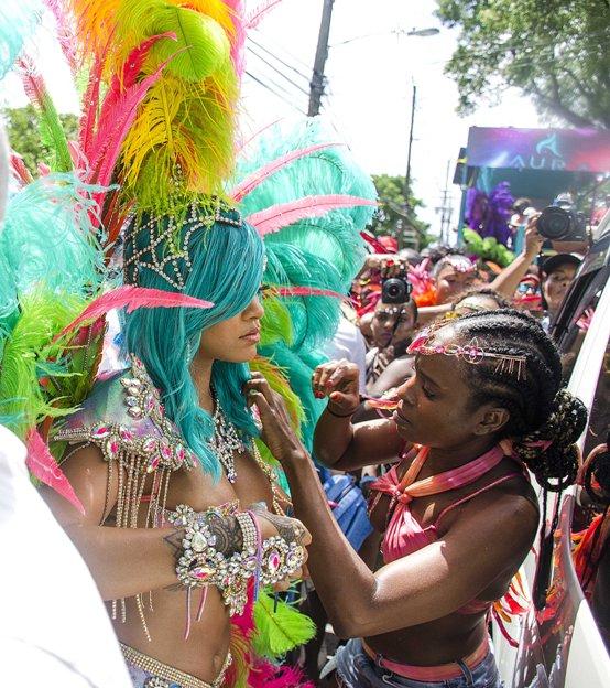 rihanna barbados festival pussy slip leaked sqaweu influencersgonewild