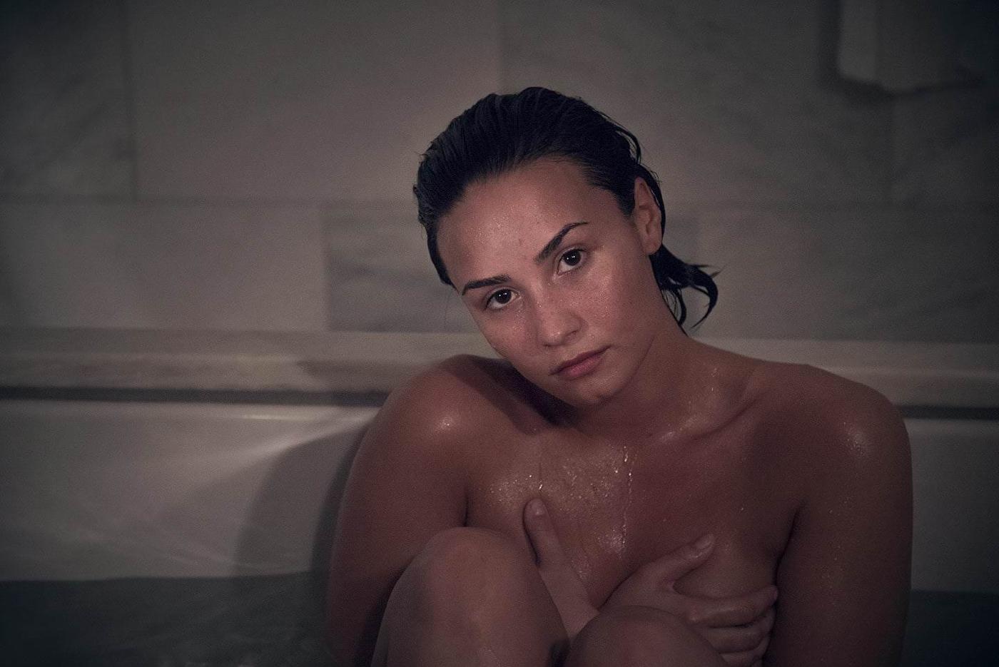 demi lovato nude magazine photoshoot leaked yhxcnb influencersgonewild