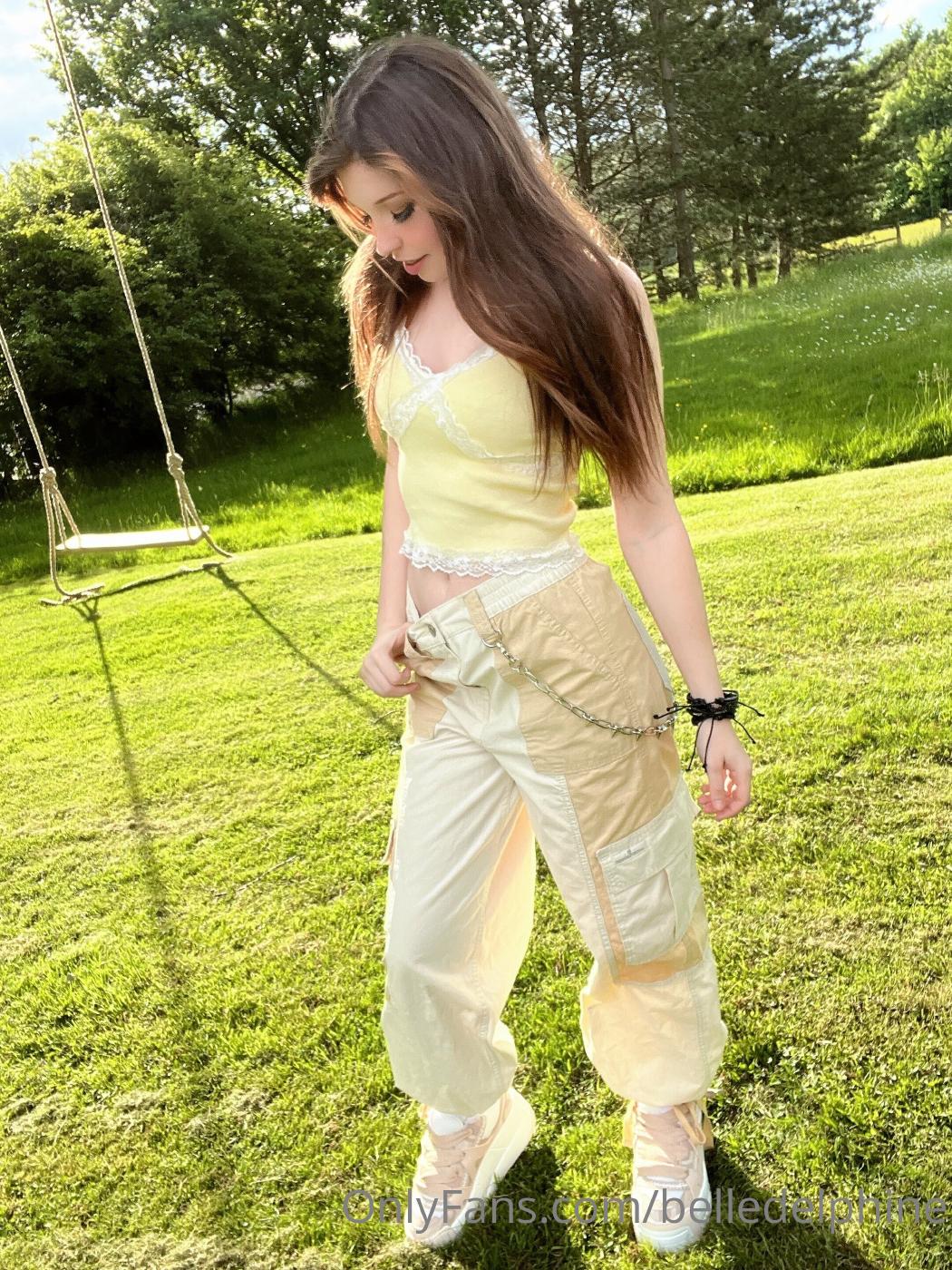 belle delphine princess daisy onlyfans set leaked fbvoqp influencersgonewild