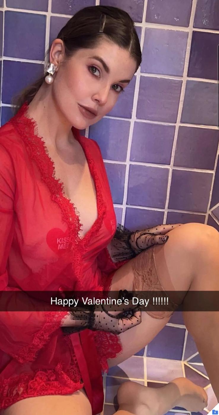 amanda cerny nude valentines day onlyfans set leaked jysywg influencersgonewild