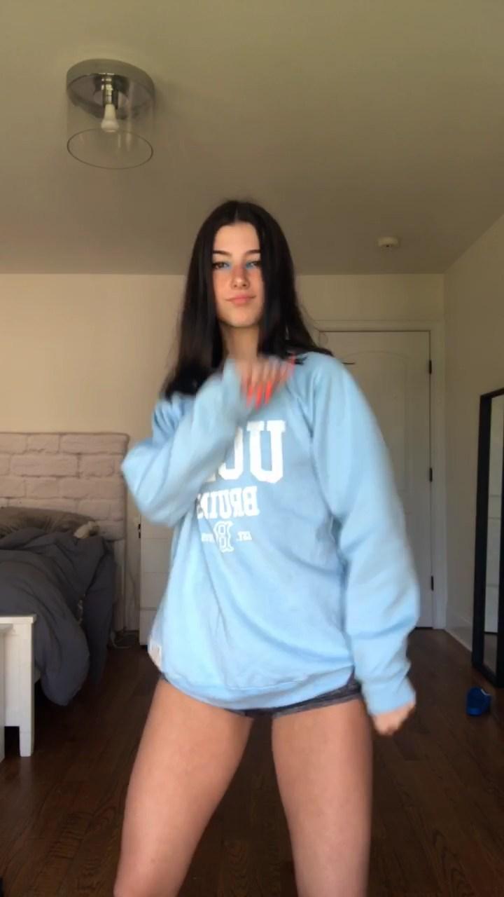 charli damelio biking shorts camel toe video leaked gityah influencersgonewild