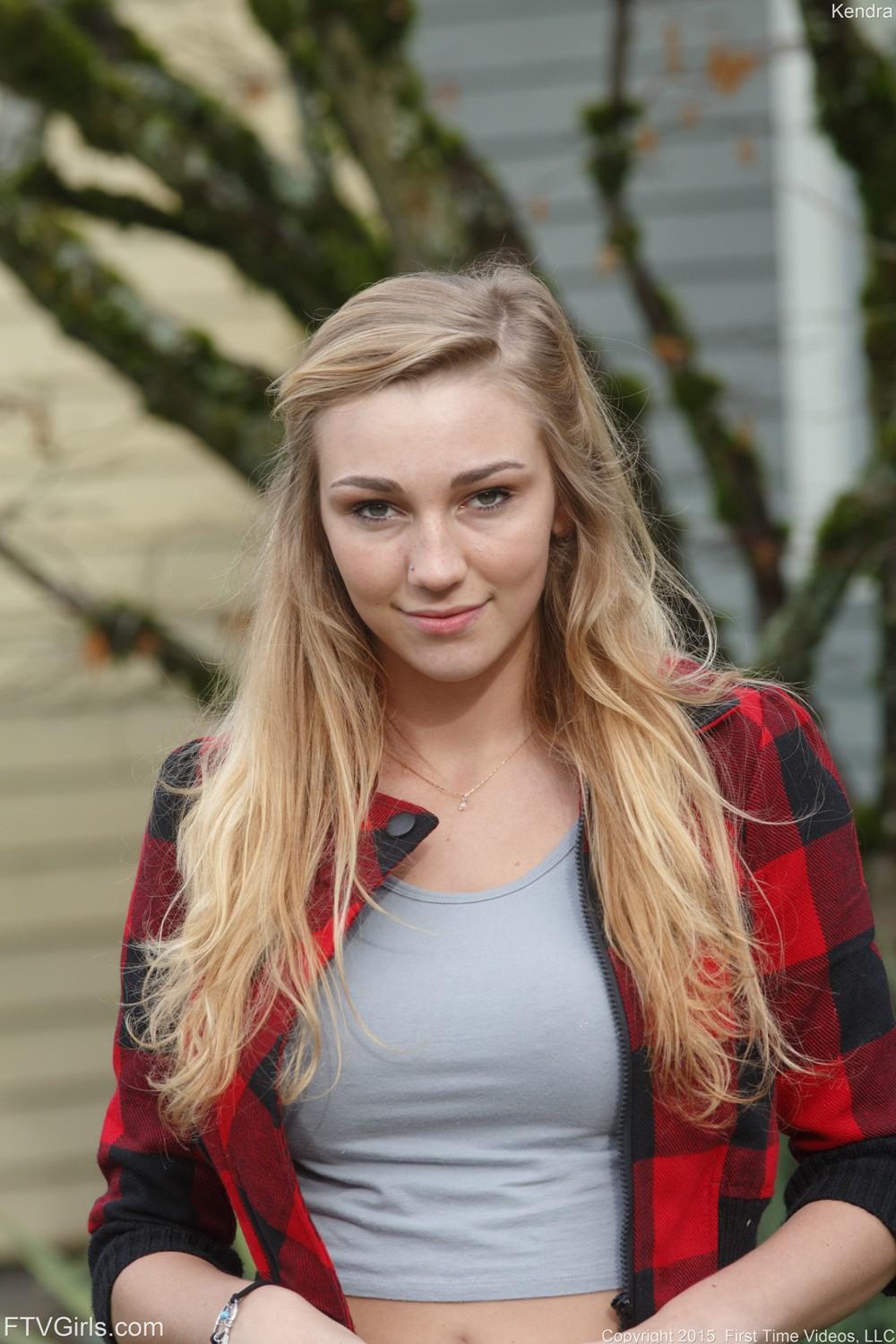 kendra_sunderland_nude_outdoor_flashing_onlyfans_set_leaked-bayifj-influencers-gonewild kendra sunderland nude outdoor flashing onlyfans set leaked bayifj influencers gonewild
