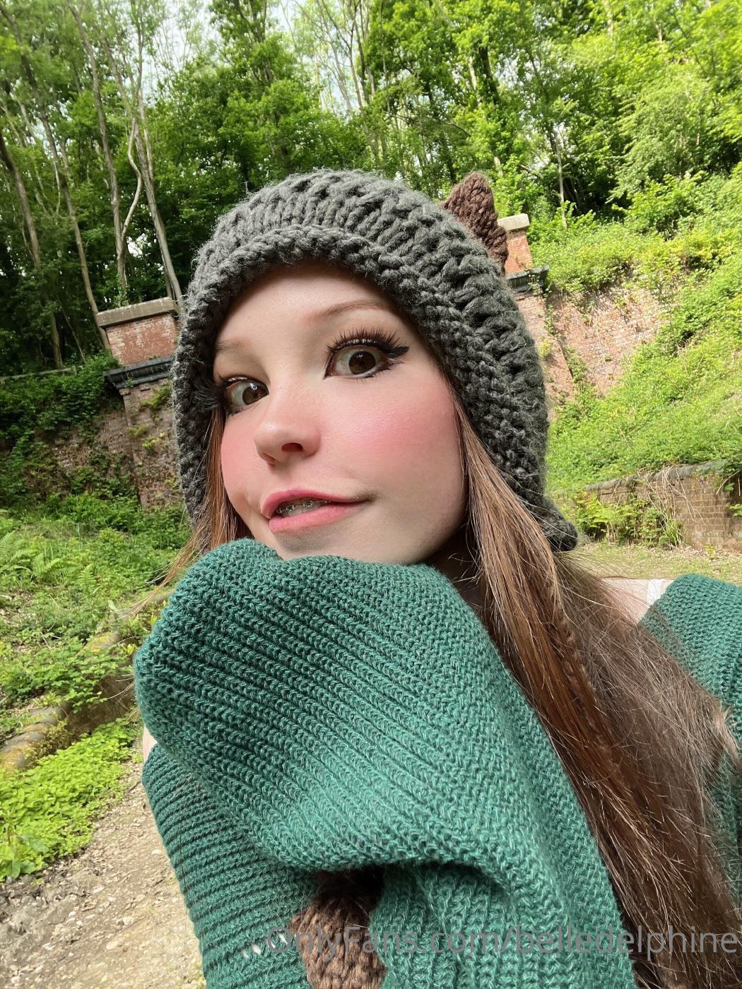 belle delphine pub lunch onlyfans set leaked cvpcyy influencers gonewild