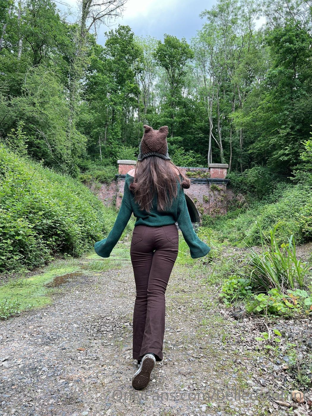 belle delphine pub lunch onlyfans set leaked gvgmap influencers gonewild