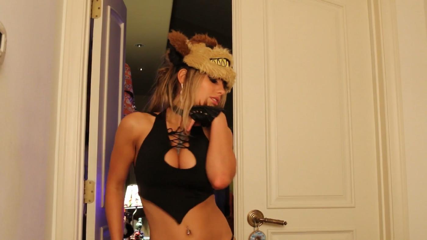 liz katz nude foxy cosplay onlyfans video leaked qjrlmo influencers gonewild