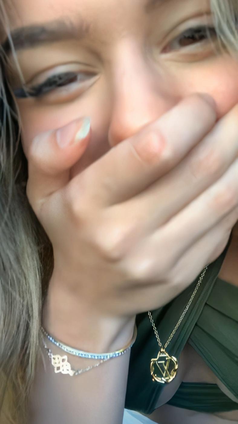 lea_elui_ginet_nipple_slip_instagram_livestream_leaked-alecax-influencers-gonewild lea elui ginet nipple slip instagram livestream leaked alecax influencers gonewild