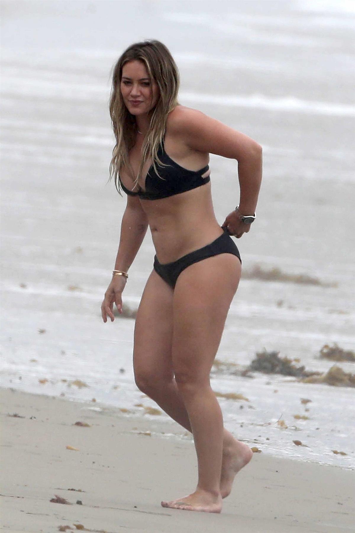 hilary duff beach bikini set leaked jbqehv 1 influencers gonewild