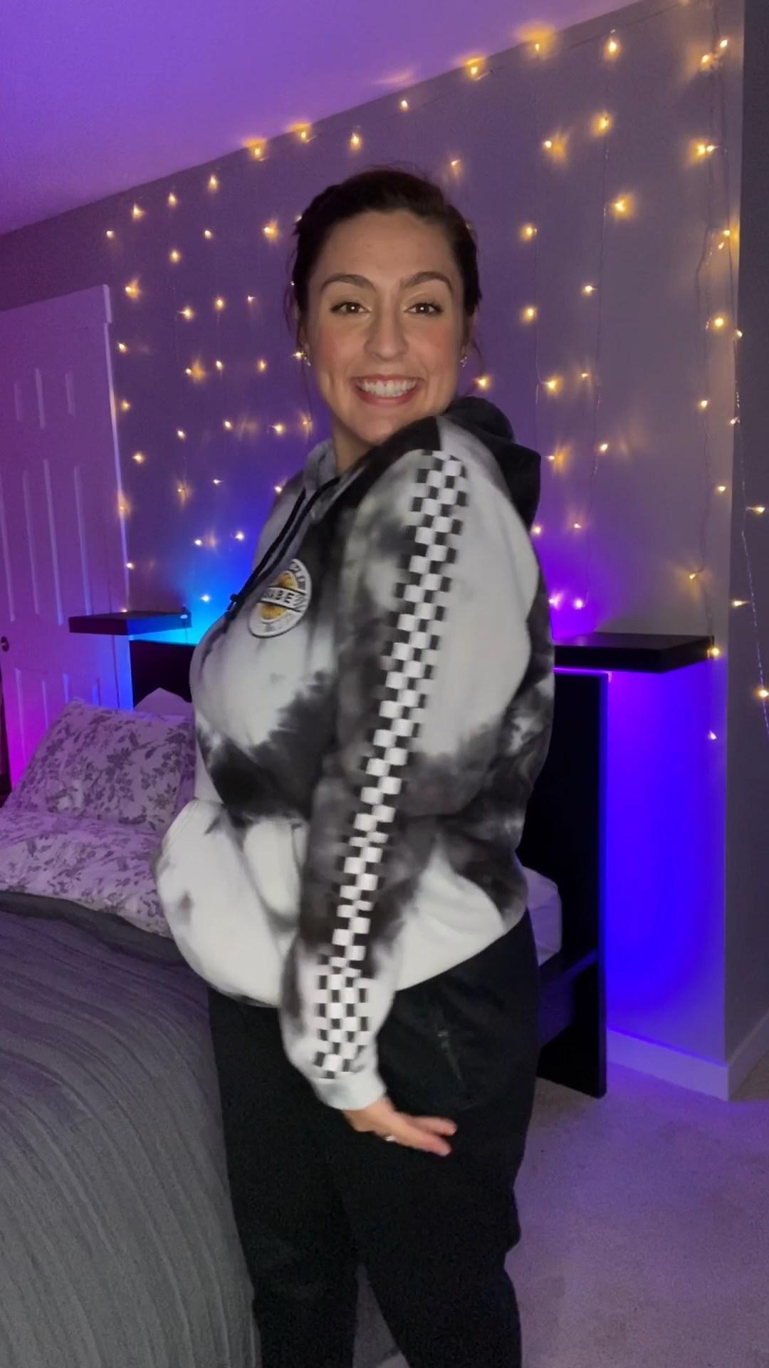 tati evans nude tiktok strip onlyfans video leaked coktvc influencers gonewild