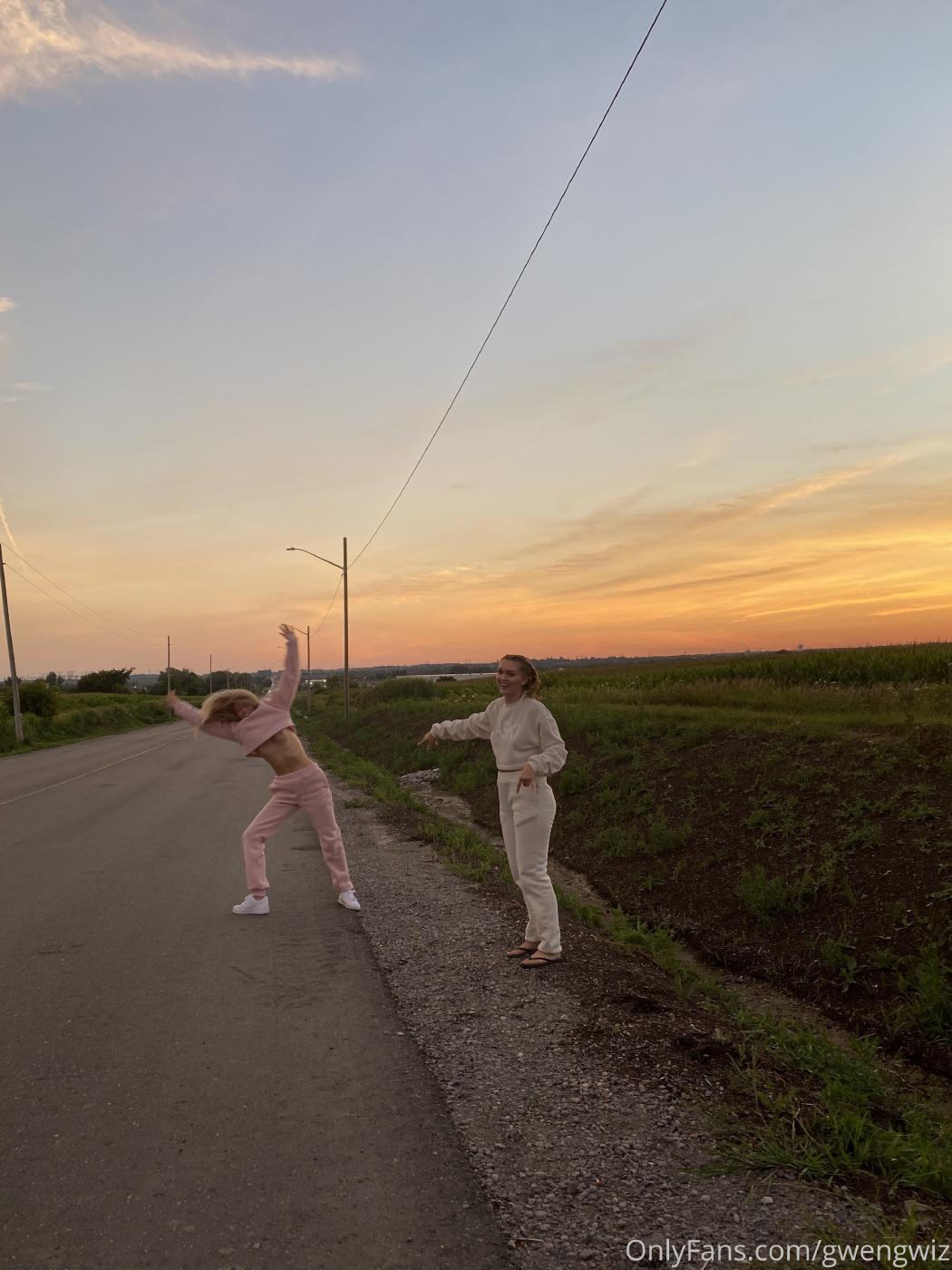 gwengwiz nude onlyfans collection leaked kquuoc influencers gonewild