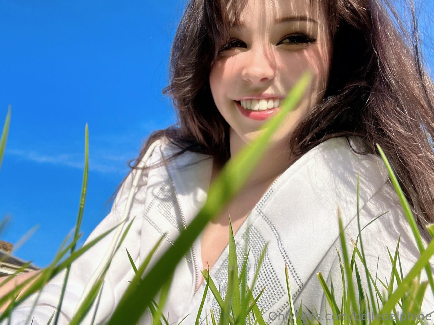 belle delphine naked in the garden onlyfans set leaked hrhztm influencers gonewild