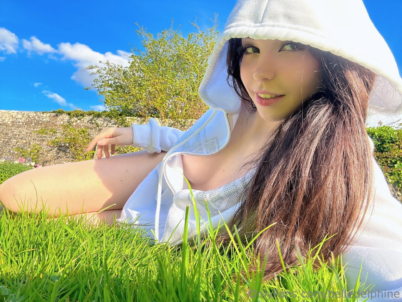 belle delphine naked in the garden onlyfans set leaked juokvp influencers gonewild