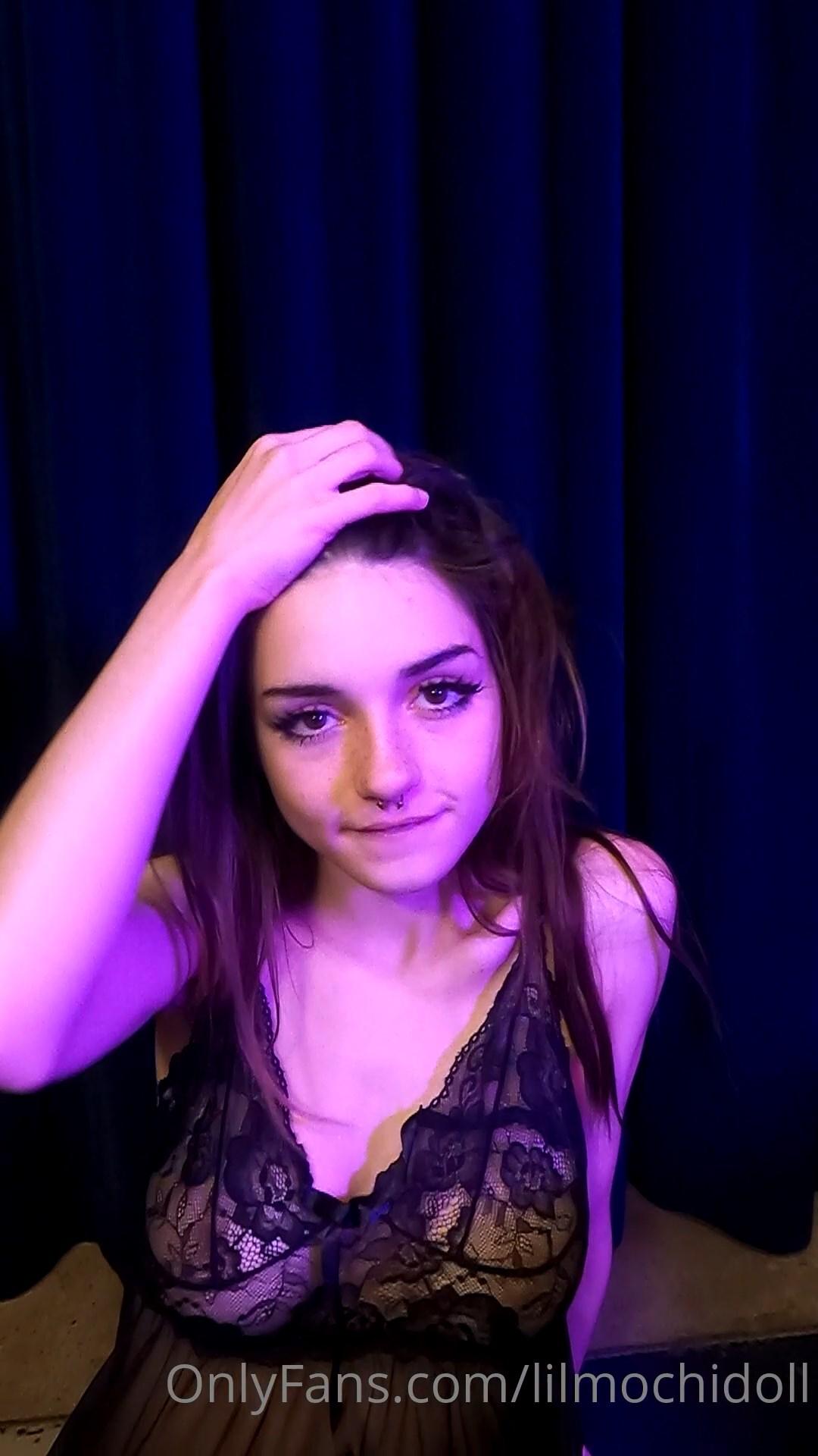lilmochidoll nude blowjob deepthroat onlyfans video leaked twjrjj influencers gonewild