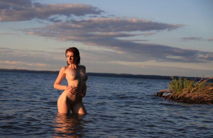 abigale mandler nude outdoor onlyfans set leaked rohaxu influencers gonewild
