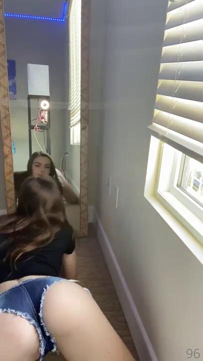 ally hardesty dildo blowjob onlyfans video leaked ekmmze influencers gonewild