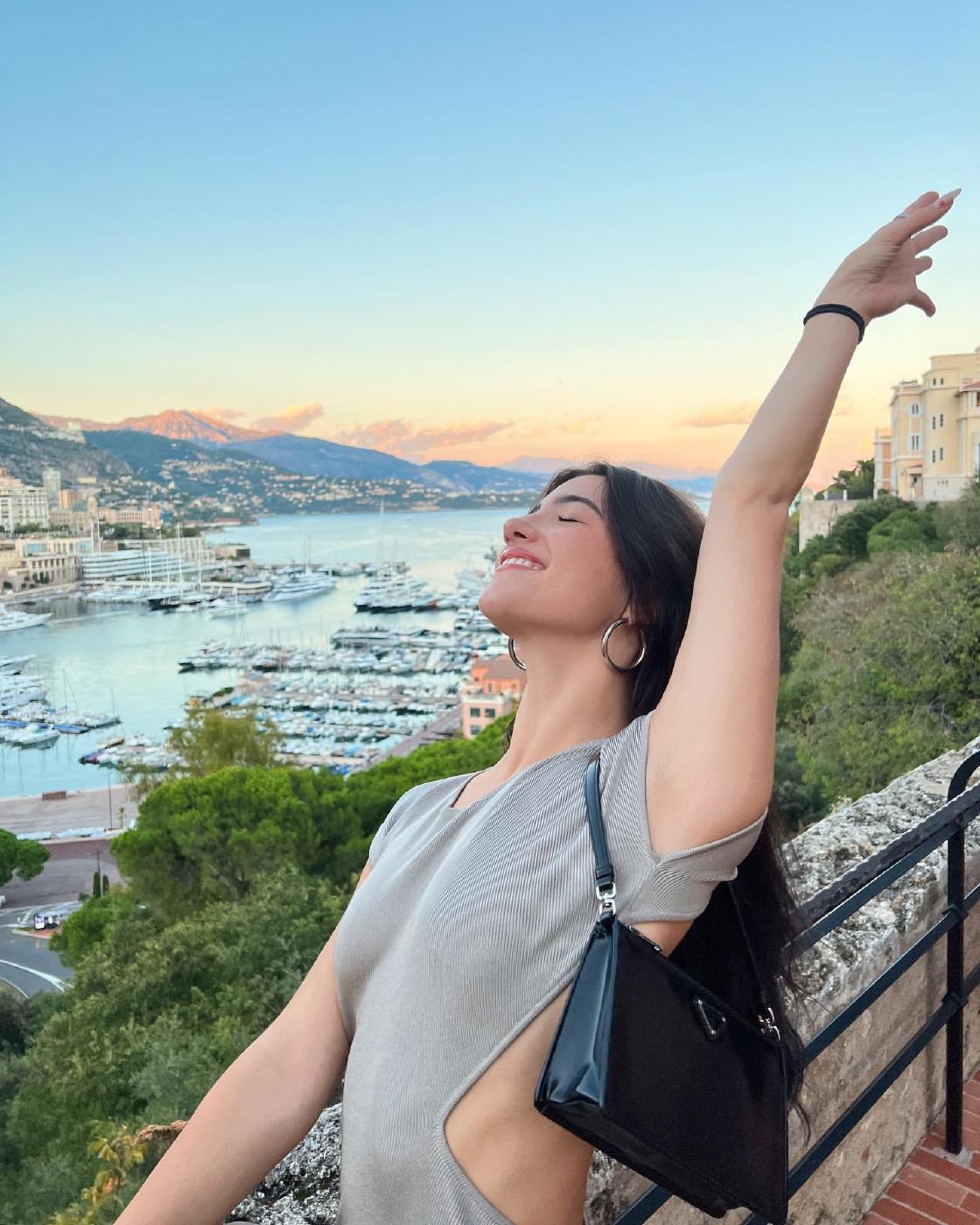charli_damelio_tight_see-through_gown_dress_set_leaked-pxtlem-influencers-gonewild charli damelio tight see through gown dress set leaked pxtlem influencers gonewild