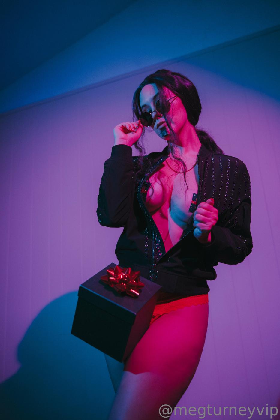 meg turney dick in a box onlyfans set leaked edgibx influencers gonewild
