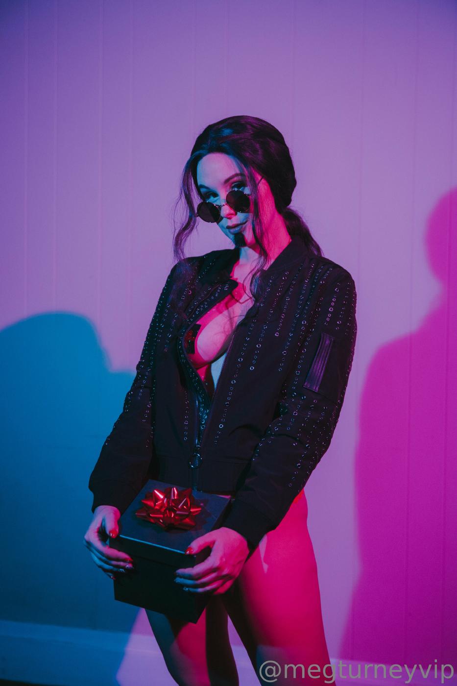 meg turney dick in a box onlyfans set leaked tqqrqn influencers gonewild