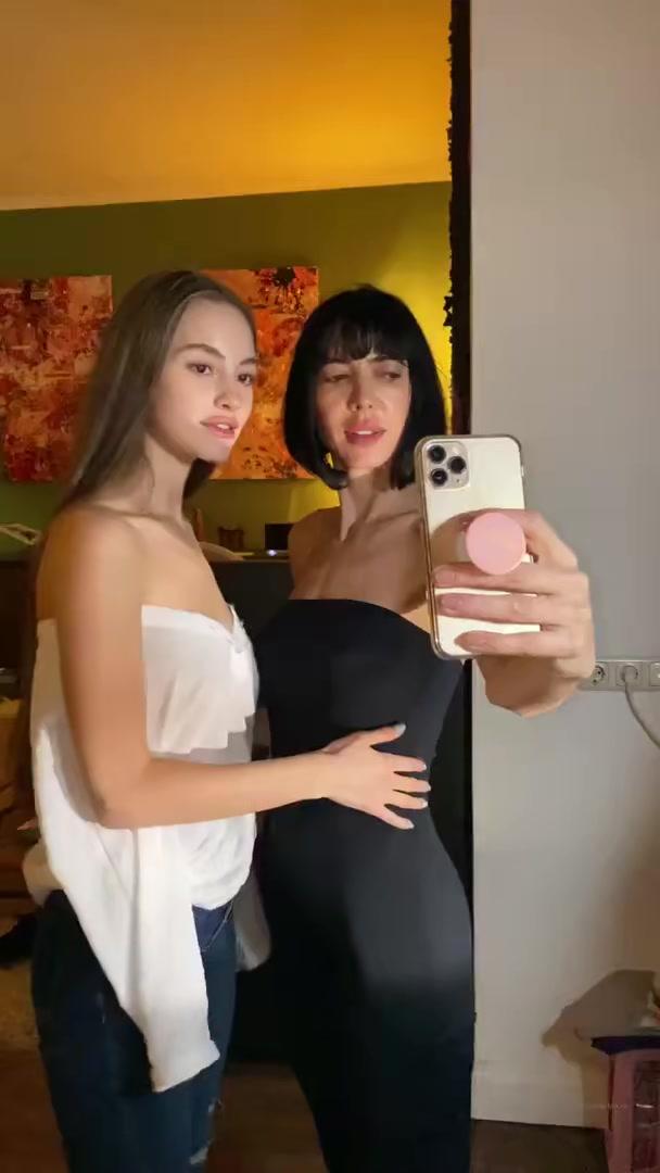 solazola nude lesbian kissing onlyfans video leaked yuebsm influencers gonewild